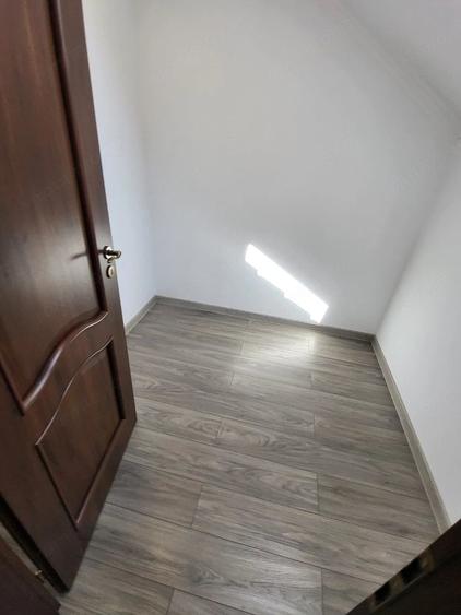 Casă cu Teren 500 Mp în Moșnița Nouă