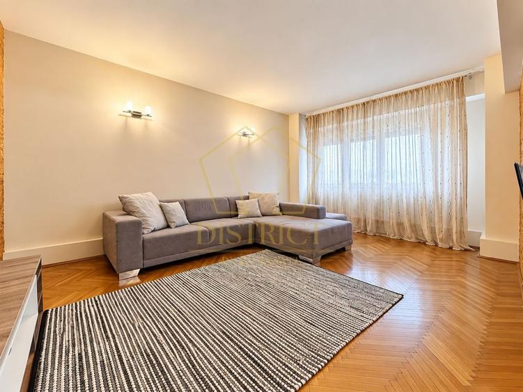 Apartament cu 3 camere decomandat, mobilat în Aradului