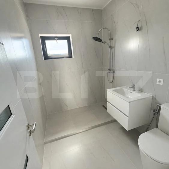 Casa parter, 65 mp utili, 220 mp teren, zona Damila - 16