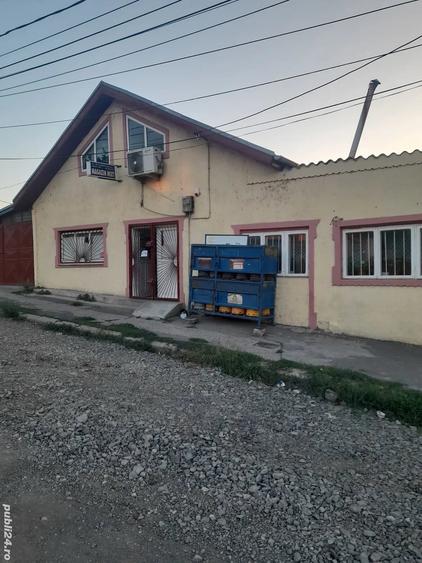 Casă cu 2 camere cu Teren 300 Mp în Central