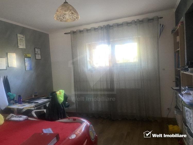 Apartament cu 4 camere semidecomandat, mobilat în Mănăștur