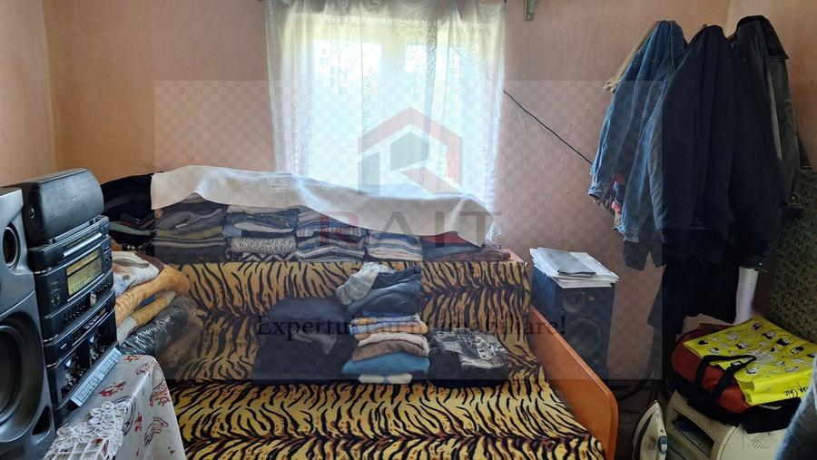 Casă individuală cu 4 camere cu Canalizare în Băiculești