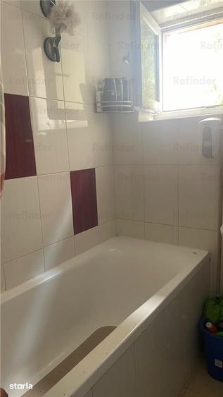 Apartament cu 3 camere semidecomandat în Theodor Pallady