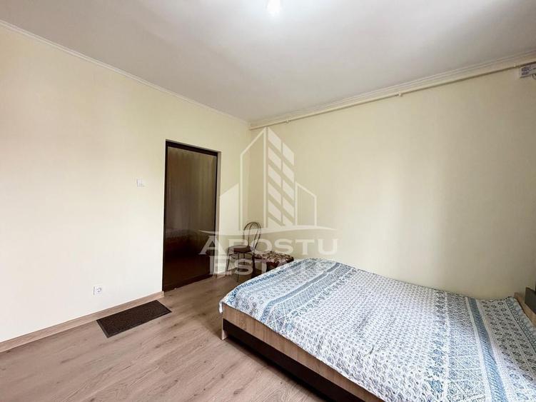 Apartament cu 3 camere decomandat, mobilat în Olimpia-Stadion