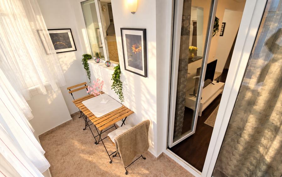 Apartament cu 2 camere semidecomandat în Amzei