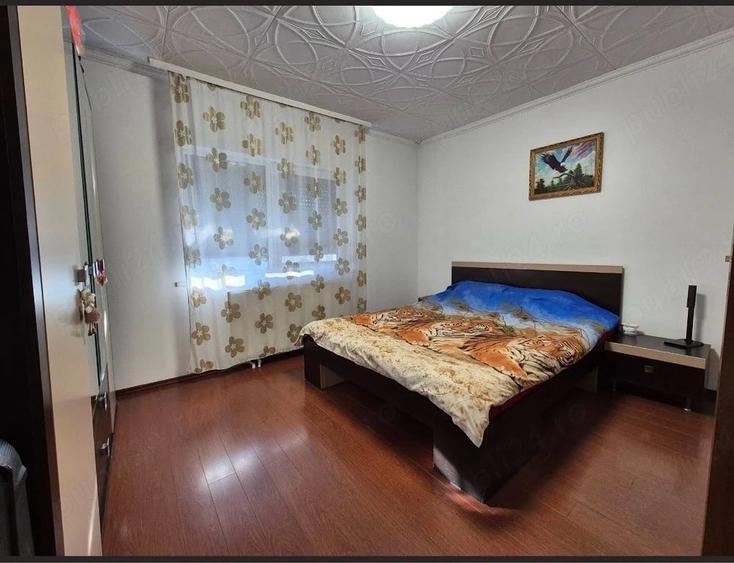 Apartament cu 3 camere decomandat în Brătianu
