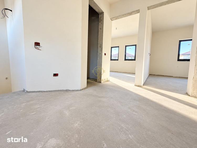 Casă cu 4 camere cu Teren 398 Mp în Odoreu