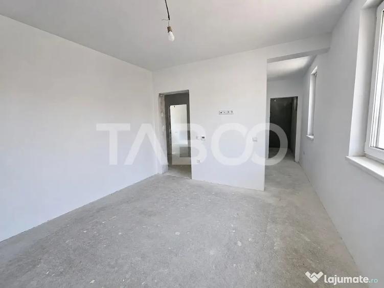 Casă cu 4 camere cu Teren 277 Mp în Central