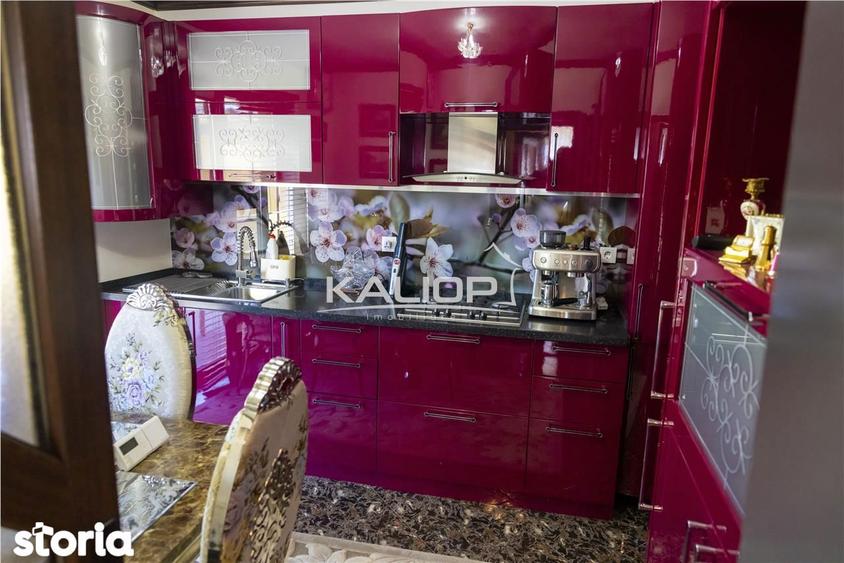 Casă cu 4 camere cu Teren 700 Mp în Câțcău