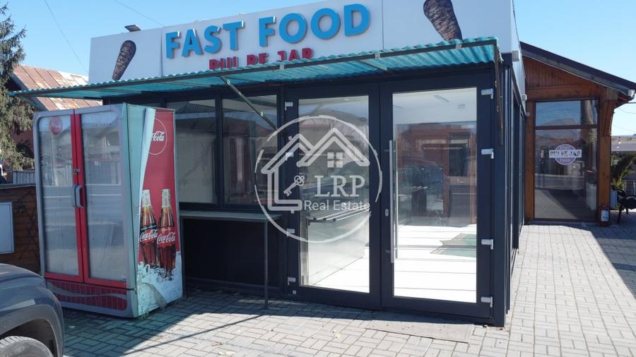 Spațiu comercial, de 318 mp, în Afumați