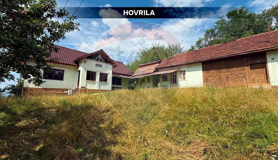Casă individuală cu 2 camere cu Teren 2628 Mp în Hovrila