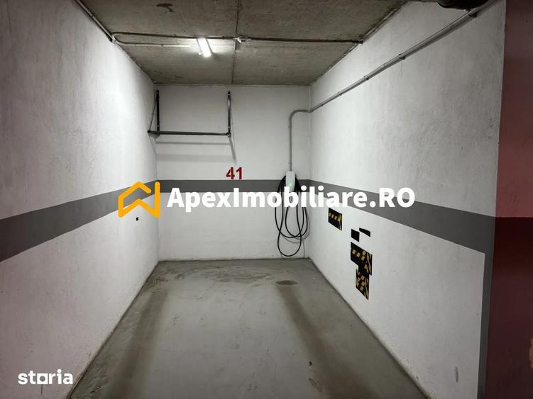 Apartament cu 2 camere semidecomandat în Centrul Civic
