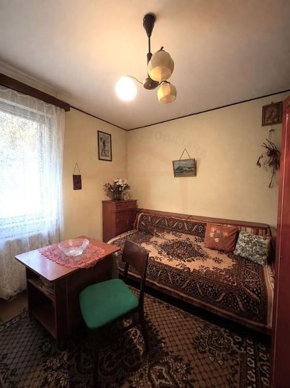 Apartament cu 2 camere semidecomandat în Piața Centrală — fotografia 1