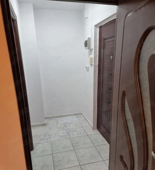 Garsonieră semidecomandată în Badea Cârțan