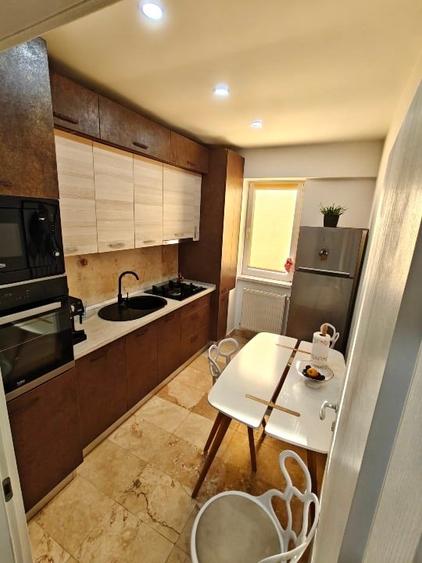 Apartament cu 2 camere decomandat, mobilat în Timișoara