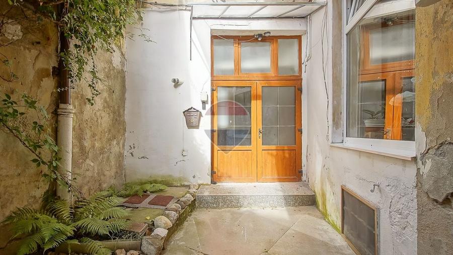 Apartament 2 camere, 73 mp, Centrul Istoric Brașov, Str. Castelului - 23