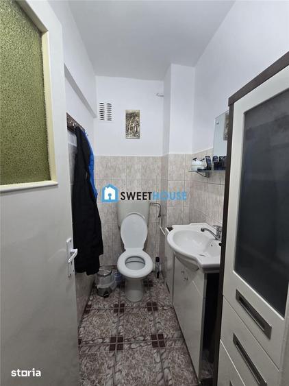 Apartament cu 3 camere decomandat în Central
