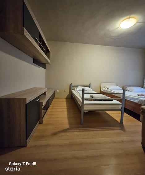 Apartament cu 3 camere decomandat în Nufărul
