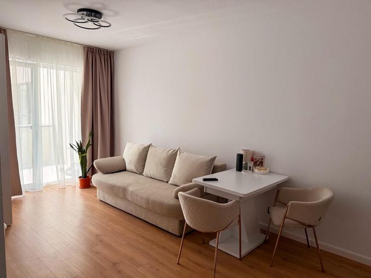 Apartament cu 2 camere decomandat în Dosu Bricii