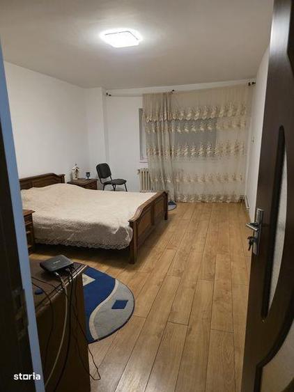 Apartament cu 3 camere decomandat în Ultracentral