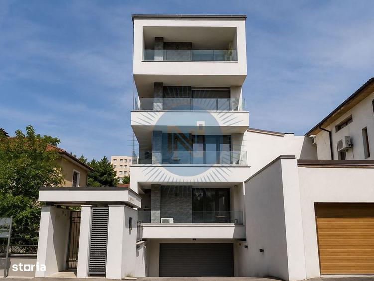 Apartament cu 4 camere în Capitale