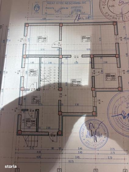 Casă cu 4 camere în Central