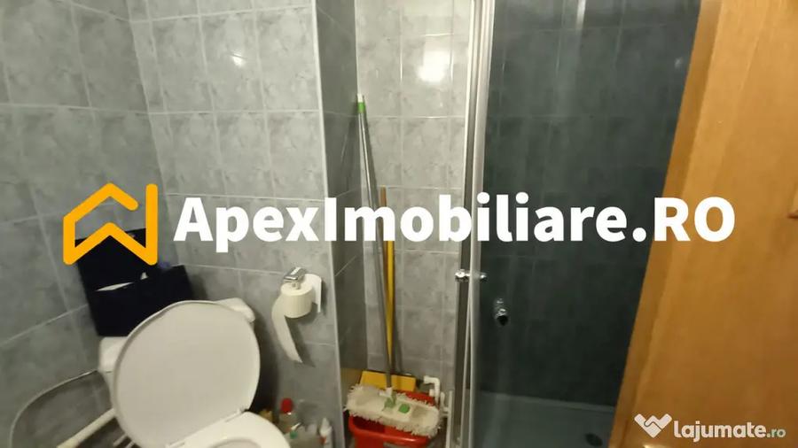 Apartament cu 3 camere semidecomandat, mobilat în Iancului