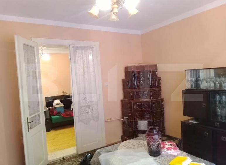 Casă individuală cu 3 camere cu Canalizare în Vest
