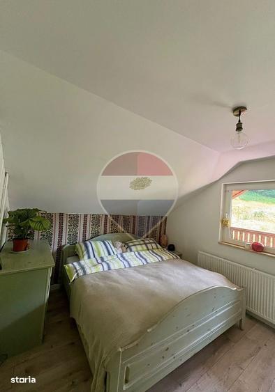 Casă cu 3 camere în Valea Borcutului
