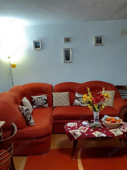 Casă cu 3 camere în Garoafa