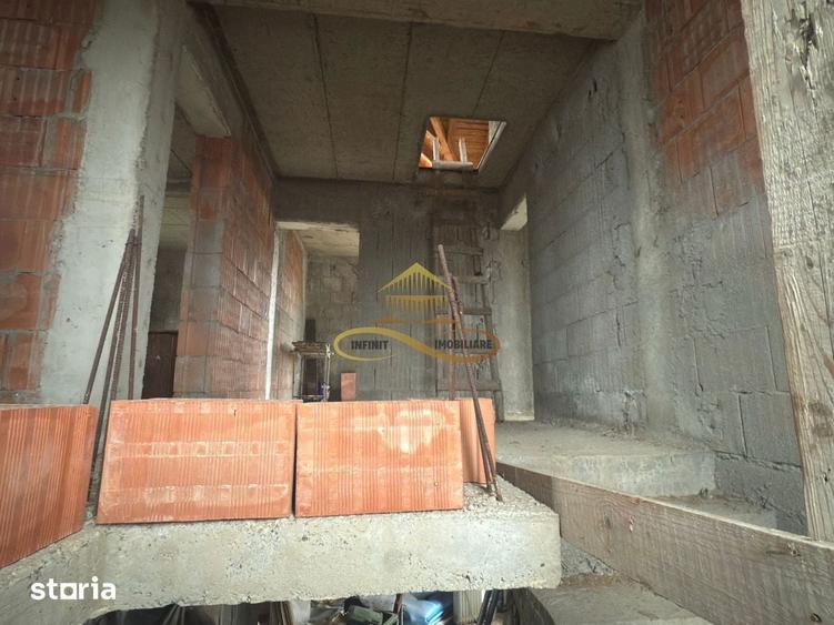 Casă cu 4 camere cu Teren 370 Mp în Mărgineni