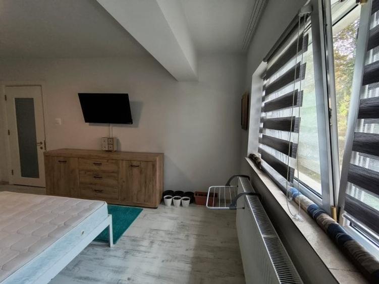 Apartament 3 Camere | Dacia  | Renovat | Mobilat și Utilat | 75 mp - 4
