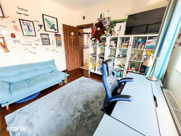 Apartament cu 3 camere decomandat, mobilat în Băneasa