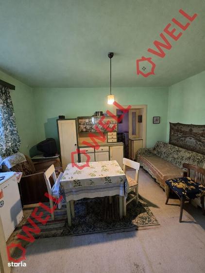 Casă cu 3 camere în Căpeni