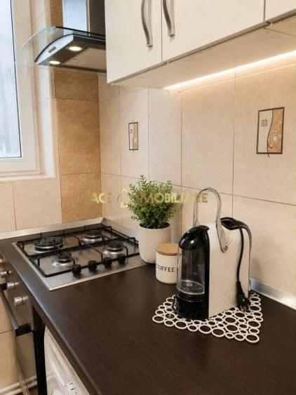 Apartament cu 2 camere decomandat, mobilat în Gara de Nord