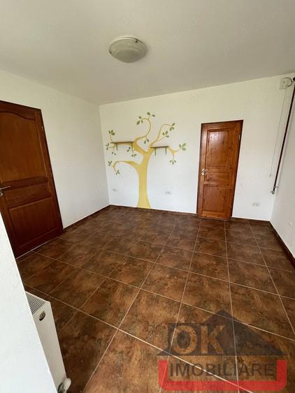Casă cu 5 camere cu Teren 1500 Mp în Sânnicolau Mic