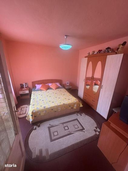 Casă cu 3 camere în Uiești