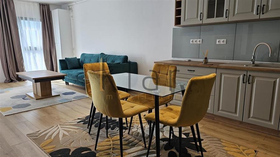 Apartament cu 2 camere semidecomandat, mobilat în Zorilor