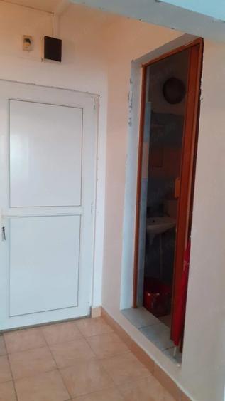 Garsonieră semidecomandată în Central