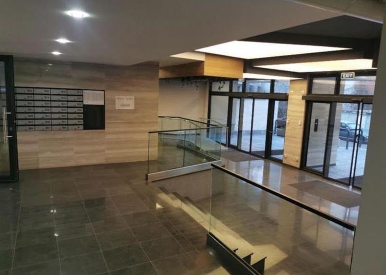 Apartament cu 2 camere semidecomandat în Herăstrău