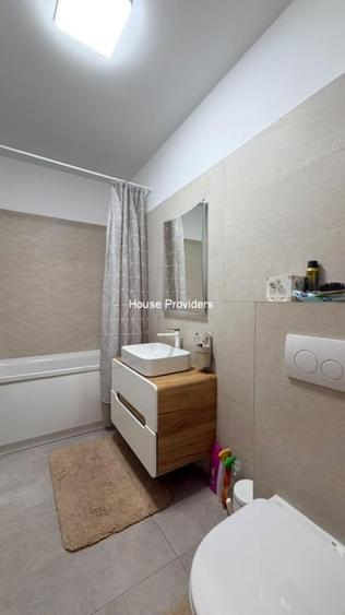 Apartament cu 3 camere, mobilat în Popești-Leordeni