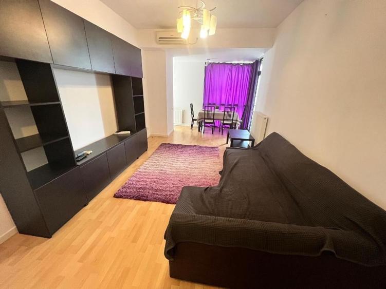 Apartament cu 2 camere decomandat în Decebal