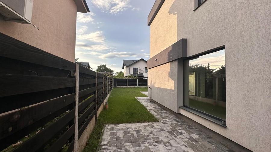 Duplex cu 5 camere cu Teren 253 Mp în Corbeanca
