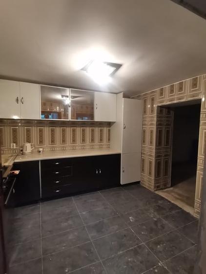 Casă individuală cu 4 camere cu Canalizare în Gruia