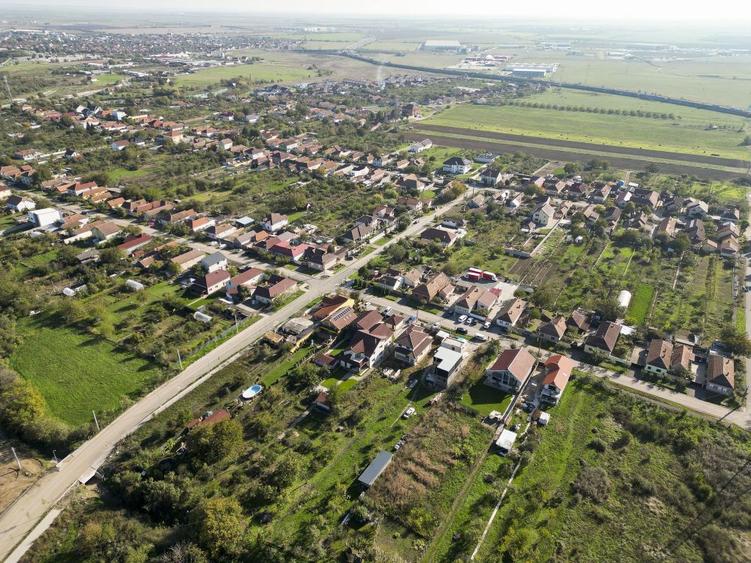 Teren de 1219 mp, în Aradul Nou