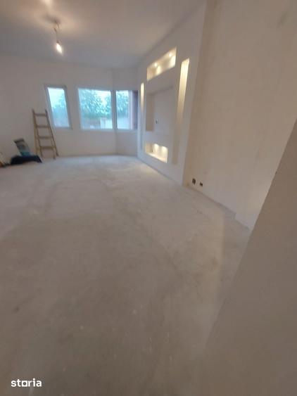 Casă cu 4 camere cu Teren 330 Mp în Oncea