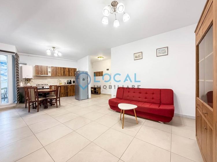Apartament cu 3 camere semidecomandat, mobilat în Central