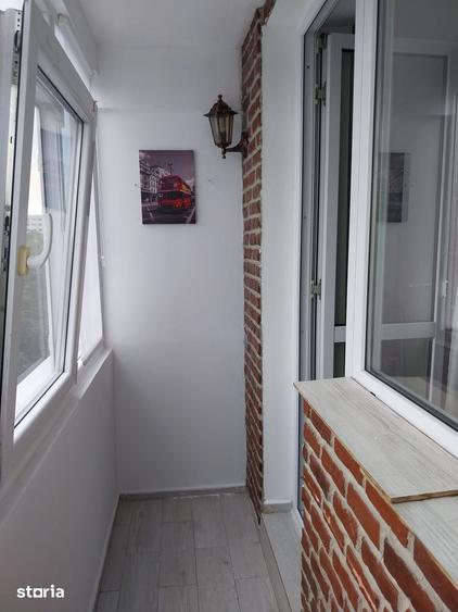 Apartament cu 3 camere decomandat în Drumul Taberei