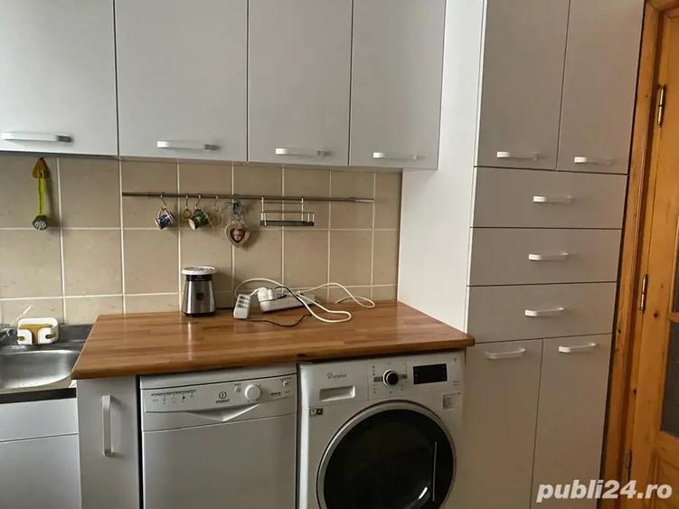 Apartament cu 3 camere în Tătărași