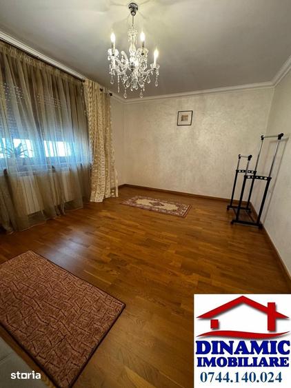 Apartament cu 2 camere decomandat în Sud